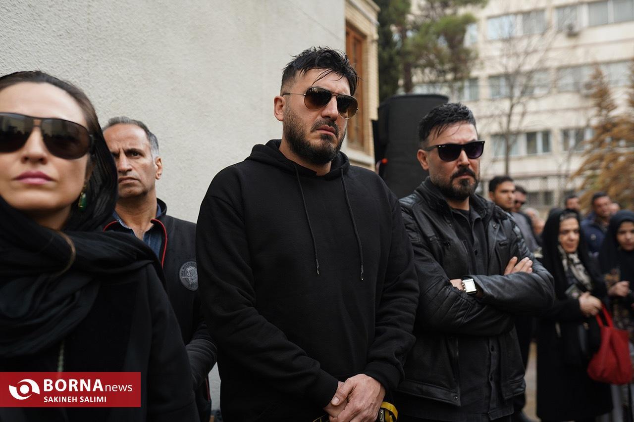 کدام هنرمندان در مراسم تشییع بیتا فرهی حضور داشتند+ تصاویر