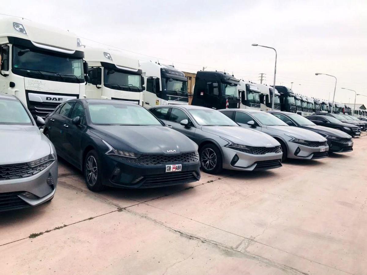 بازار میلیونی خودرو در سال 1402 فقط 4 هزار خودروی وارداتی به خود دید بازار میلیونی خودرو در سال 1402 فقط 4 هزار خودروی وارداتی به خود دید