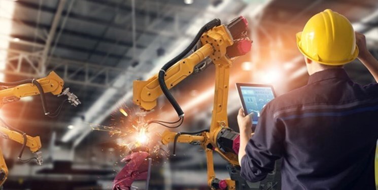 نادری: حمایت از تولید بار اول برای کشور و صنایع دو سر سود است