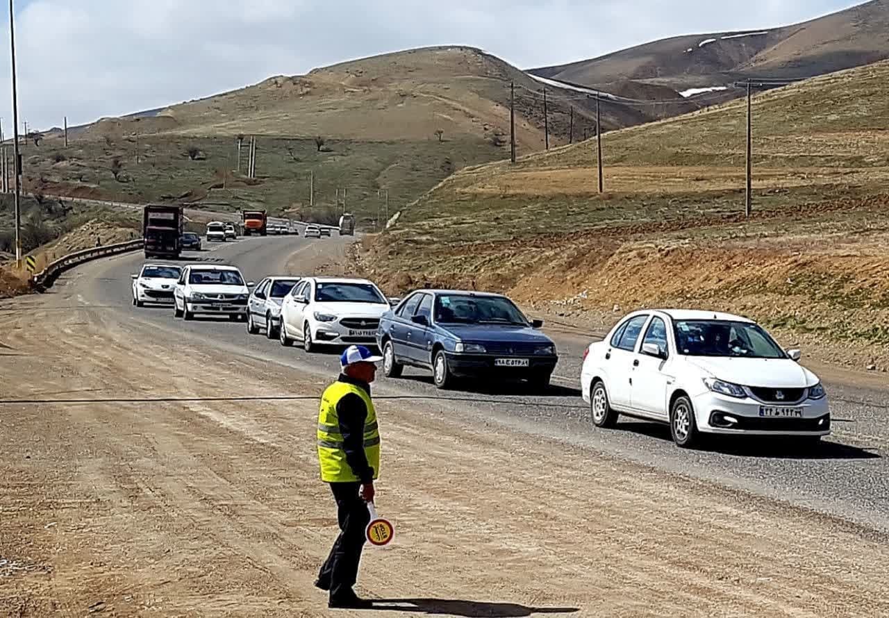 ناوگان عمومی حمل مسافر در قزوین به صورت ۲۴ ساعته نظارت و کنترل می شود