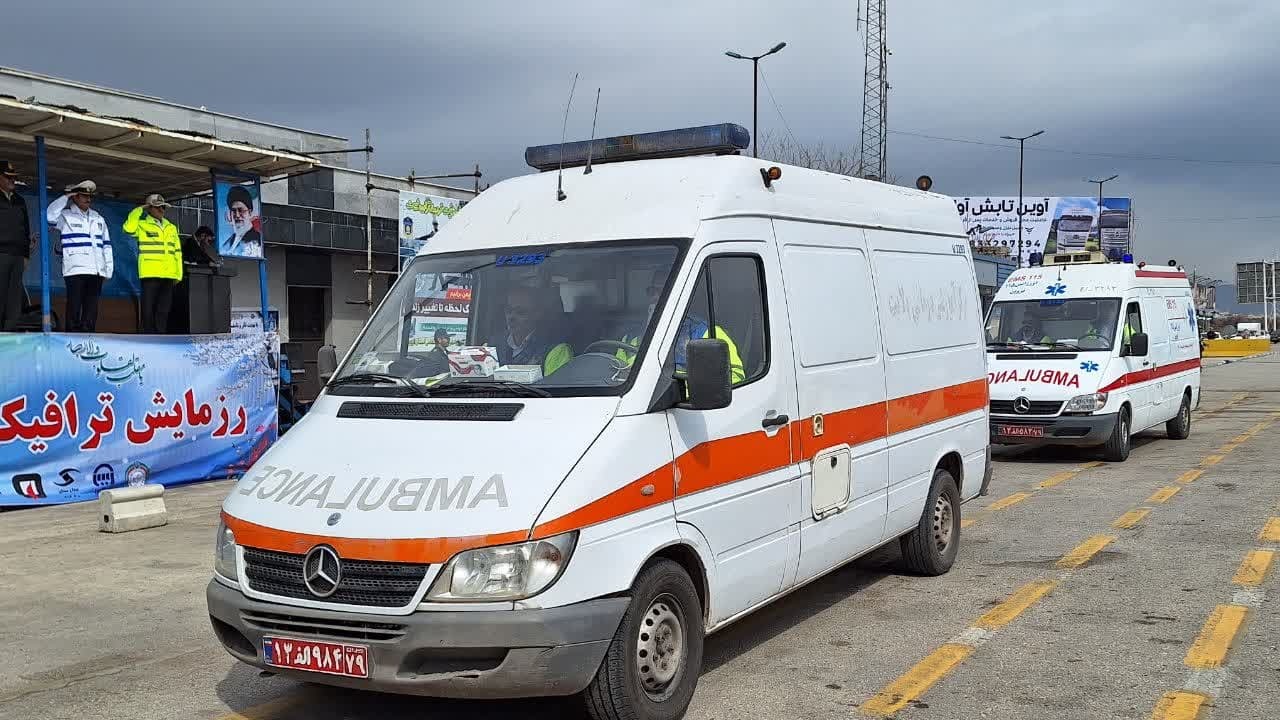 در تعطیلات نوروزی 12 هزار و 556 نفر با مرکز اورژانس استان قزوین تماس گرفتند در تعطیلات نوروزی 12 هزار و 556 نفر با مرکز اورژانس استان قزوین تماس گرفتند