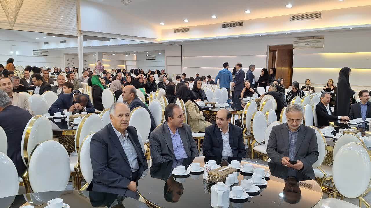 وکلا در تحقق عدالت قضایی و تحول در جامعه نقش آفرین هستند وکلا در تحقق عدالت قضایی و تحول در جامعه نقش آفرین هستند