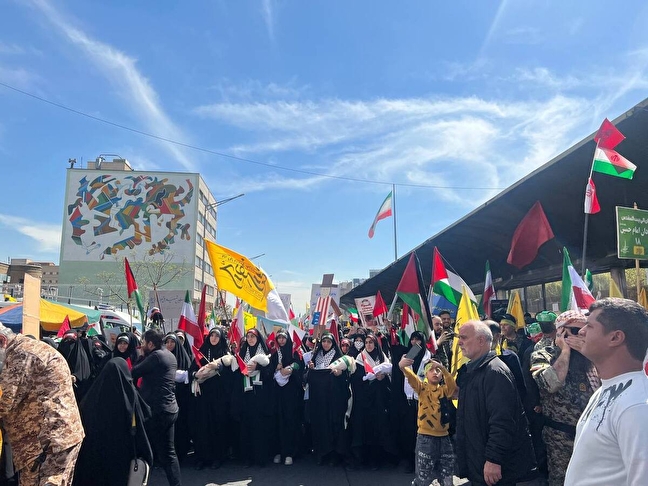 خروش ایرانی ها علیه صهیونیسم بین الملل در راهپیمایی روز جهانی قدس