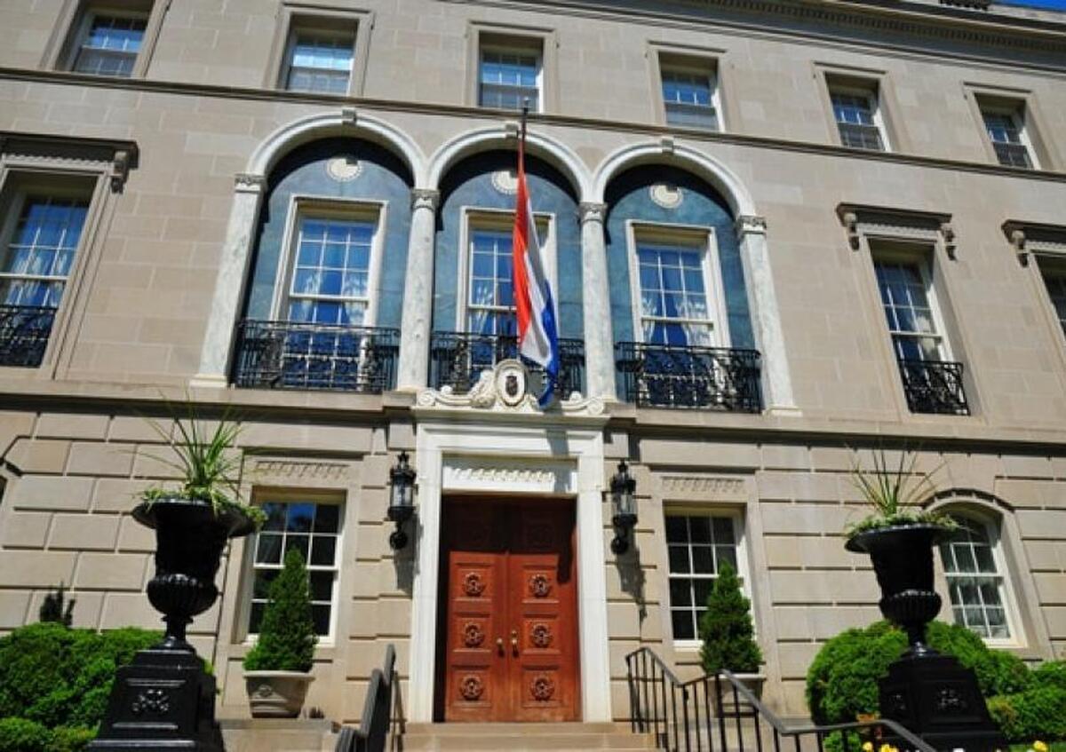 رویترز: سفارت هلند در تهران به مدت محدودی بسته شد