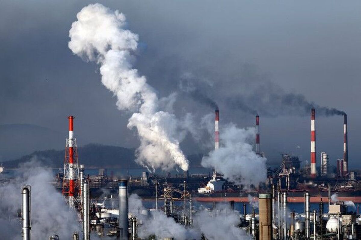 استاندار اصفهان: سند کاهش آلایندگی مراکز صنعتی تدوین شود