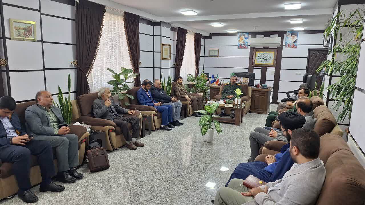 در عملیاتی نظامی دیشب فقط گوشه ای از اقتدار نظامی ایران نشان داده شد در عملیاتی نظامی دیشب فقط گوشه ای از اقتدار نظامی ایران نشان داده شد