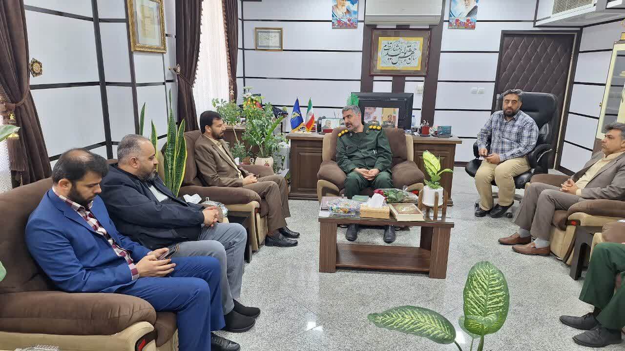 اهالی فرهنگ و هنر و اصحاب رسانه قزوین در صیانت از آرمانها و حمایت از سپاه ثابت قدمند