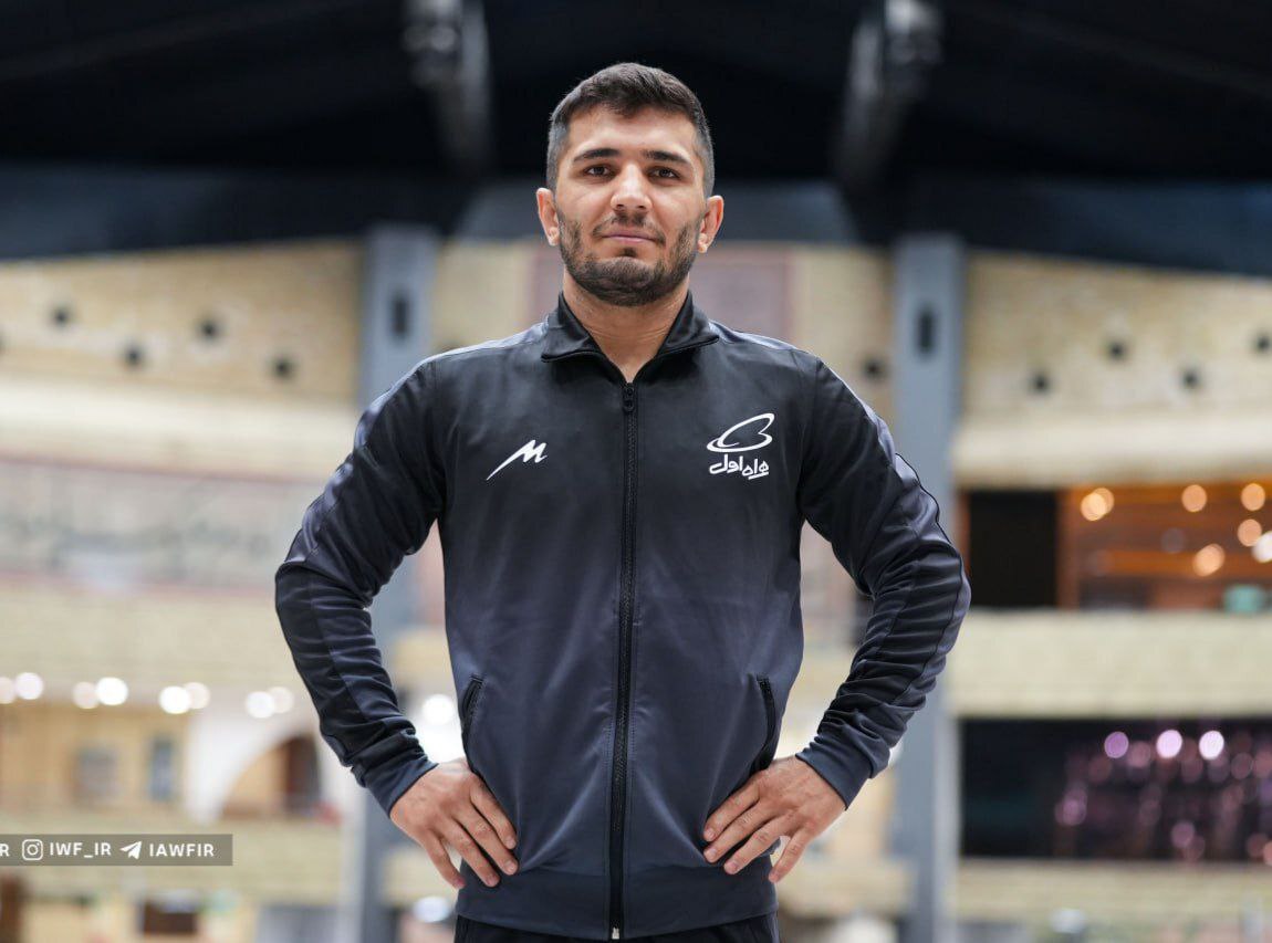 گزارش لحظه به لحظه کشتی فرنگی قهرمانی آسیا / عبدی و محمدی با برد آغاز کردند