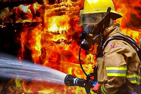 «شهید خدمت» حداقل پاداش آتش نشانان جان باخته در ماموریت «شهید خدمت» حداقل پاداش آتش نشانان جان باخته در ماموریت