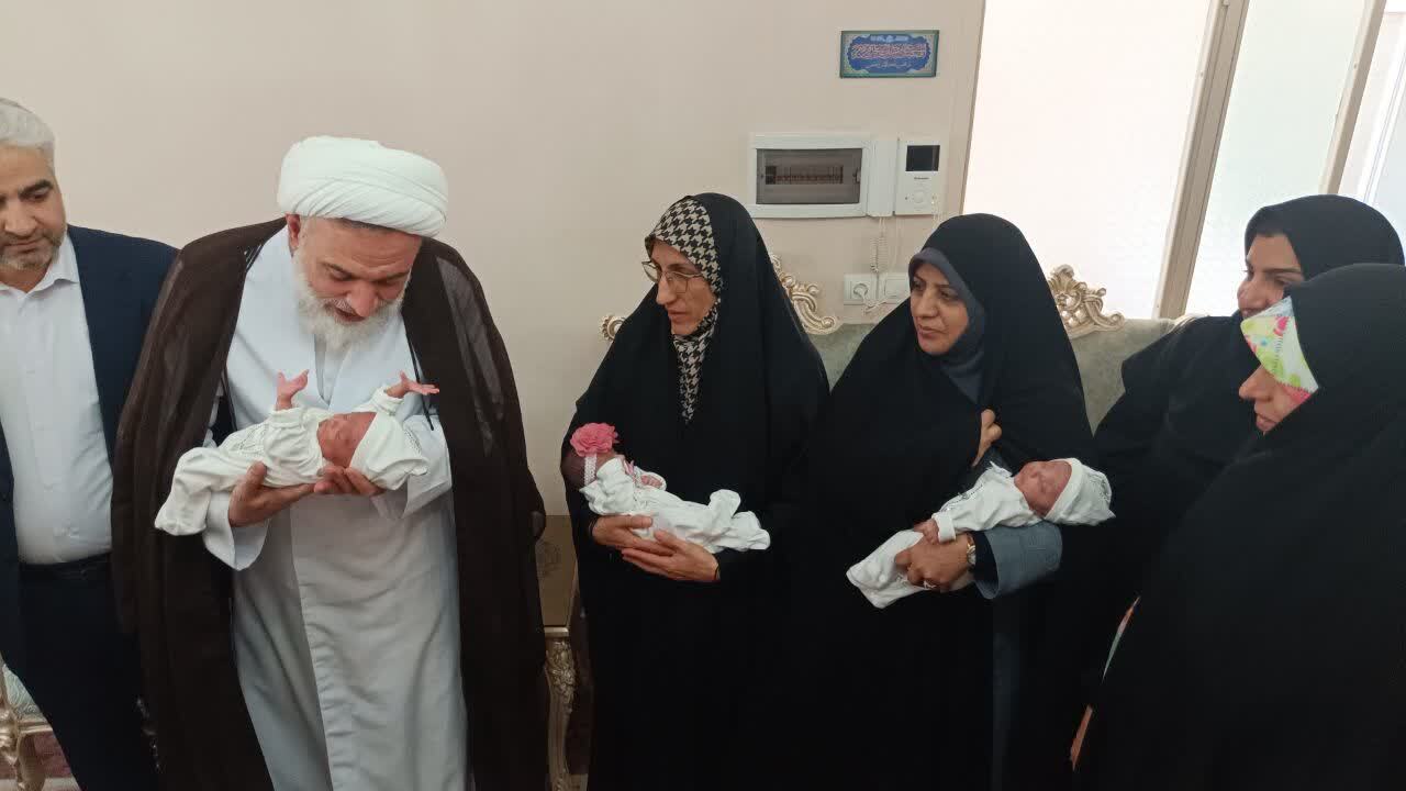 چشم امید پدر 4 قلوهای محمدیه به همت مسئولان 