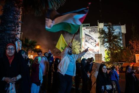 وعده صادق؛ آرزوی جهان عرب و مسلمانان وعده صادق؛ آرزوی جهان عرب و مسلمانان