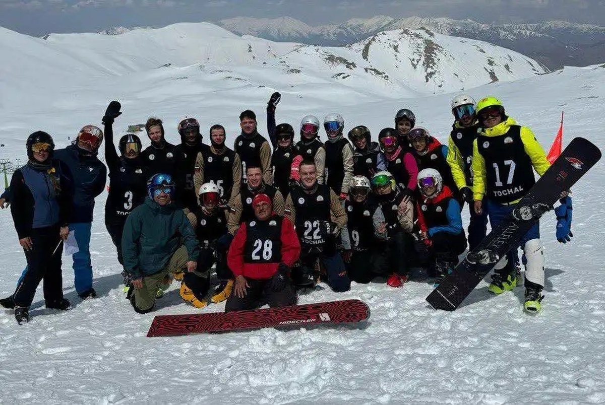 آغاز هفته چهارم لیگ بین المللی اسنوبرد با حضور اسکی‌بازان روس در پیست بین المللی توچال
