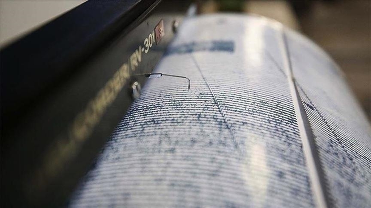 زلزله ۶.۴ ریشتری در اندونزی