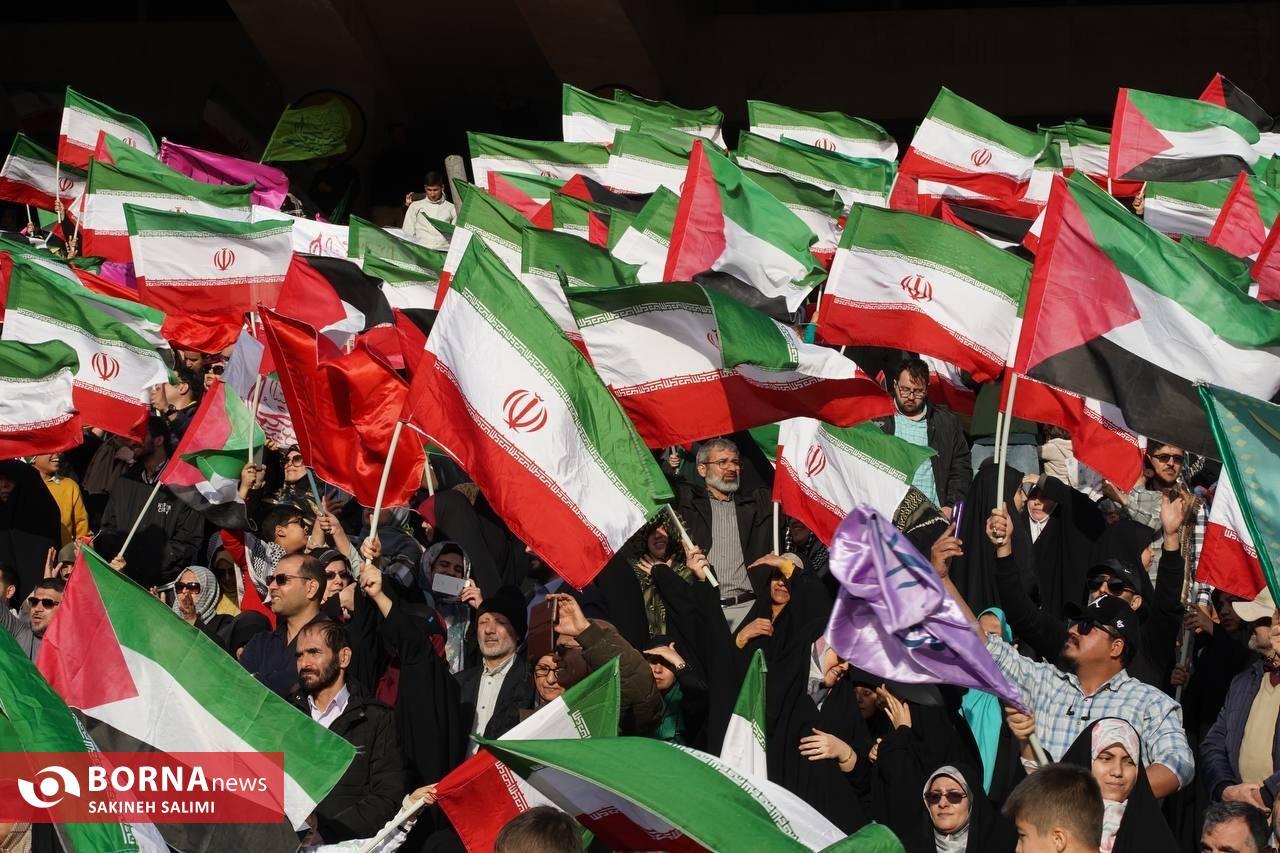 حضور پرشور خانواده‌های تهرانی در محفل بزرگ قرآنی امام حسنی ها