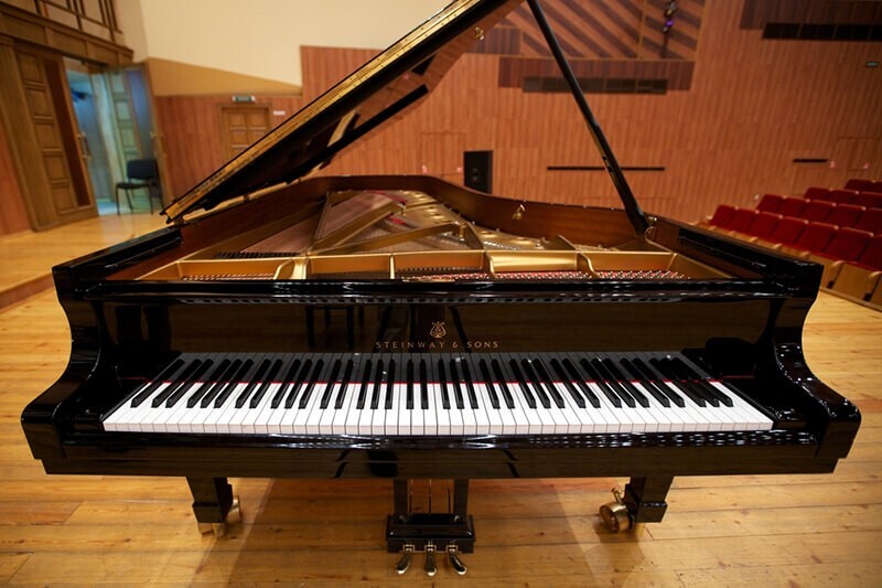 معرفی 7 برند مشهور پیانو دیجیتال و آکوستیک معرفی 7 برند مشهور پیانو دیجیتال و آکوستیک