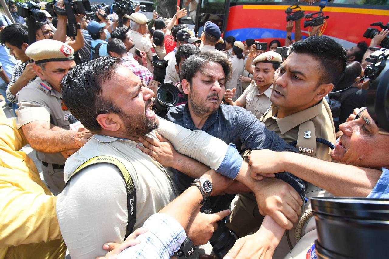 پلیس هند هرگونه حمله به خبرنگاران را رد کرد!