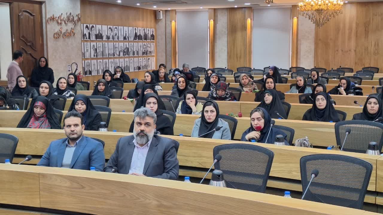 رویکرد خانه مطبوعات قزوین توجه به معیشت و اقتصاد و آموزش رسانه هاست