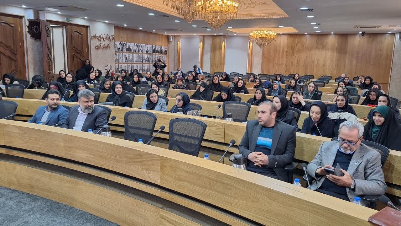 رویکرد خانه مطبوعات قزوین توجه به معیشت و اقتصاد و آموزش رسانه هاست