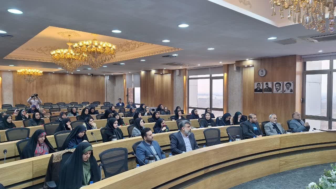 پیوست رسانه برای پروژه های کلان را در دستور بررسی داریم پیوست رسانه برای پروژه های کلان را در دستور بررسی داریم