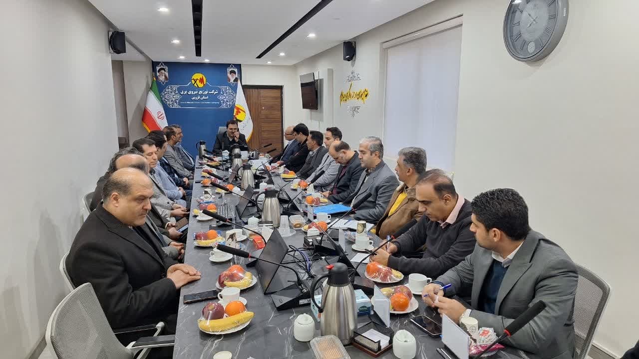زمان واگذاری انشعاب برق متقاضیان به یک روز کاهش خواهد یافت