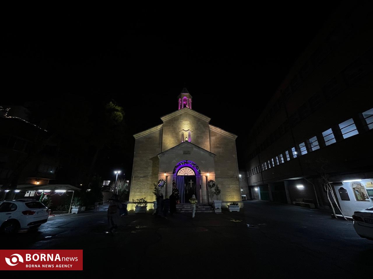 در مراسم شب سال نو میلادی چه گذشت؟/ هنر دست نقره سازان ارمنی اصفهان در کلیسای مریم مقدس