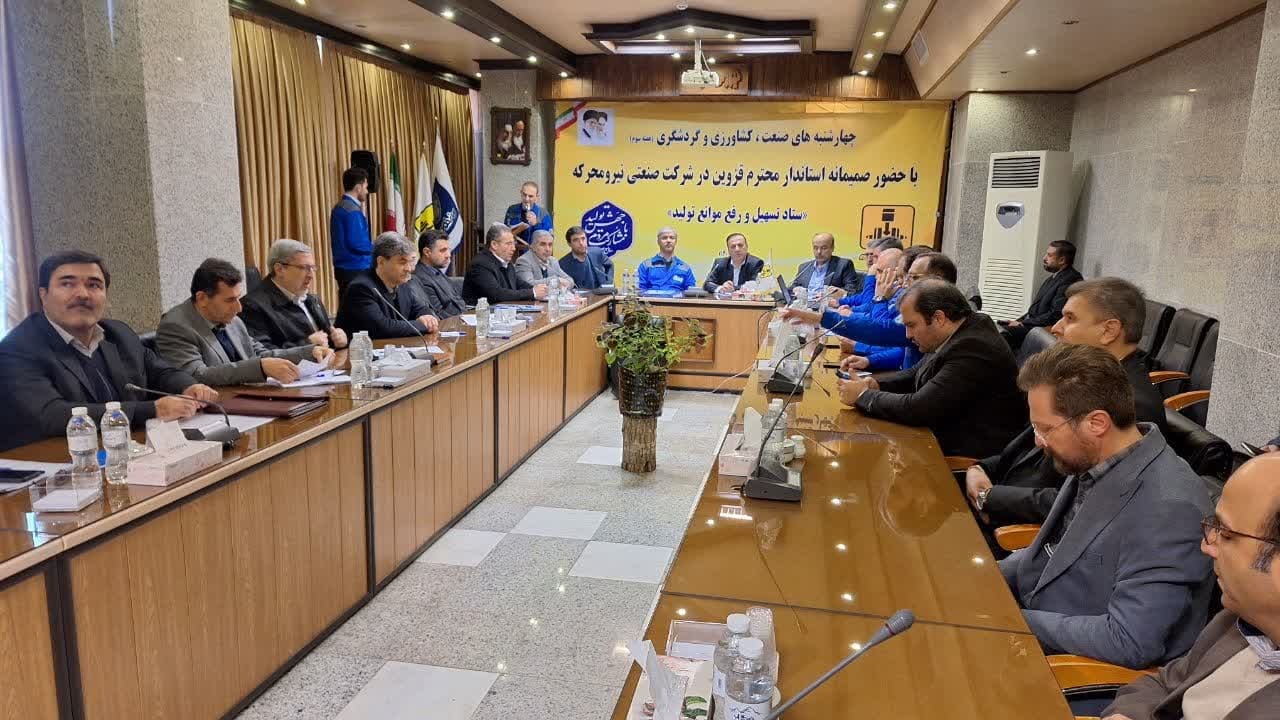 نوذری: حمایت از صنعت کمک به منافع ملی کشور است نوذری: حمایت از صنعت کمک به منافع ملی کشور است