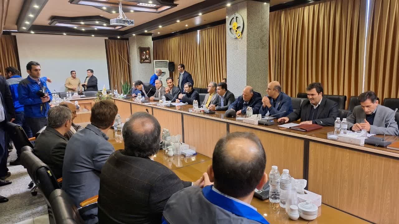 نوذری: حمایت از صنعت کمک به منافع ملی کشور است نوذری: حمایت از صنعت کمک به منافع ملی کشور است