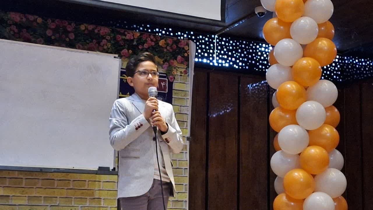 برگزیدگان مسابقات گویندگی، اجرا و سخنرانی در قزوین معرفی شدند