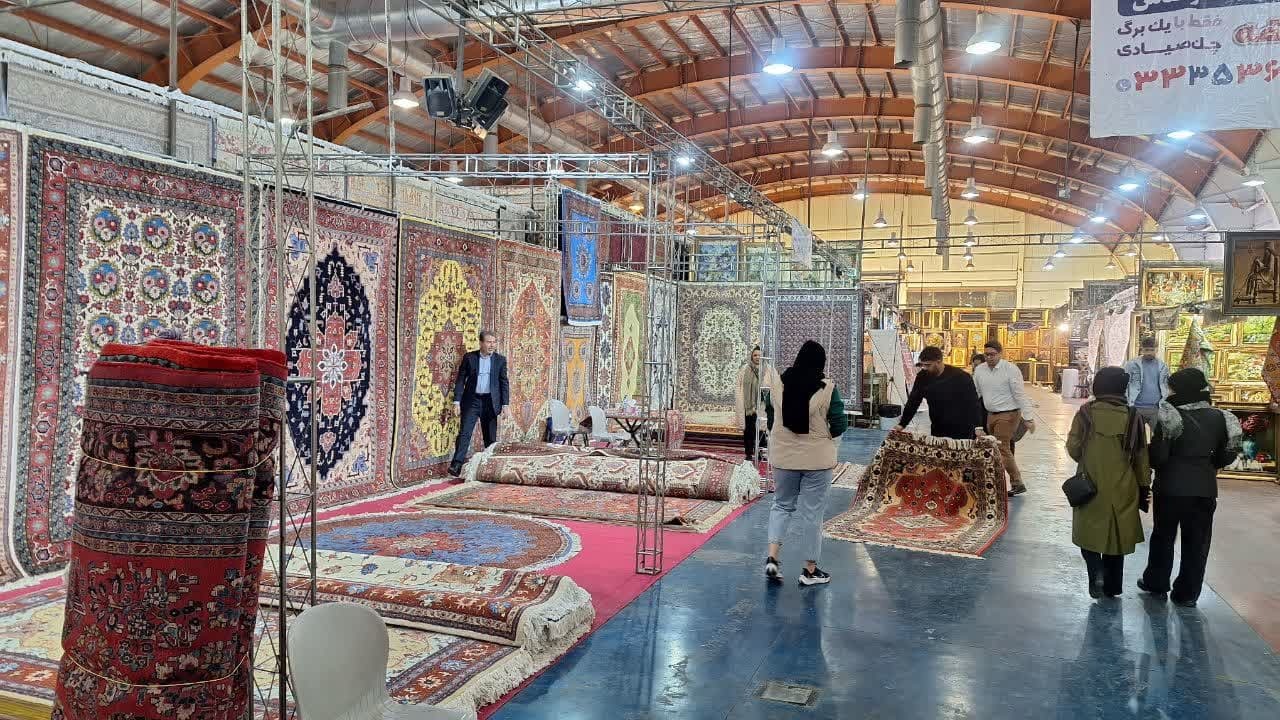 هیجدهمین نمایشگاه تخصصی فرش دستباف در قزوین میزبان بازدیدکنندگان هیجدهمین نمایشگاه تخصصی فرش دستباف در قزوین میزبان بازدیدکنندگان