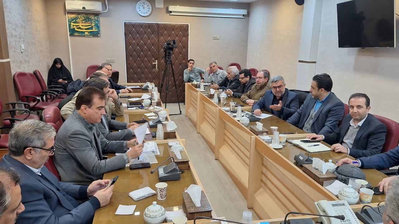 عزم مدیران قزوین برای همکاری با سرمایه گذاران حوزه انرژی های تجدیدپذیر عزم مدیران قزوین برای همکاری با سرمایه گذاران حوزه انرژی های تجدیدپذیر