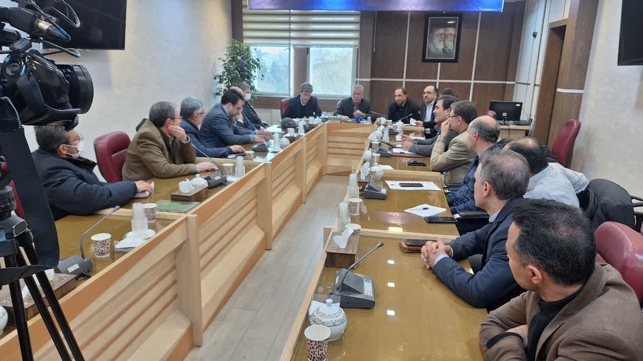 عزم مدیران قزوین برای همکاری با سرمایه گذاران حوزه انرژی های تجدیدپذیر عزم مدیران قزوین برای همکاری با سرمایه گذاران حوزه انرژی های تجدیدپذیر