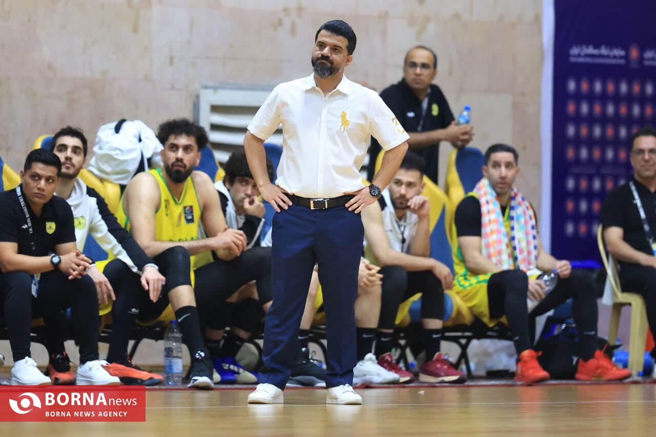 پالایش نفت آبادان ۷۹ - ۷۰ شهرداری گرگان؛ کِشتی شمالی ها در جنوب به گِل نشست