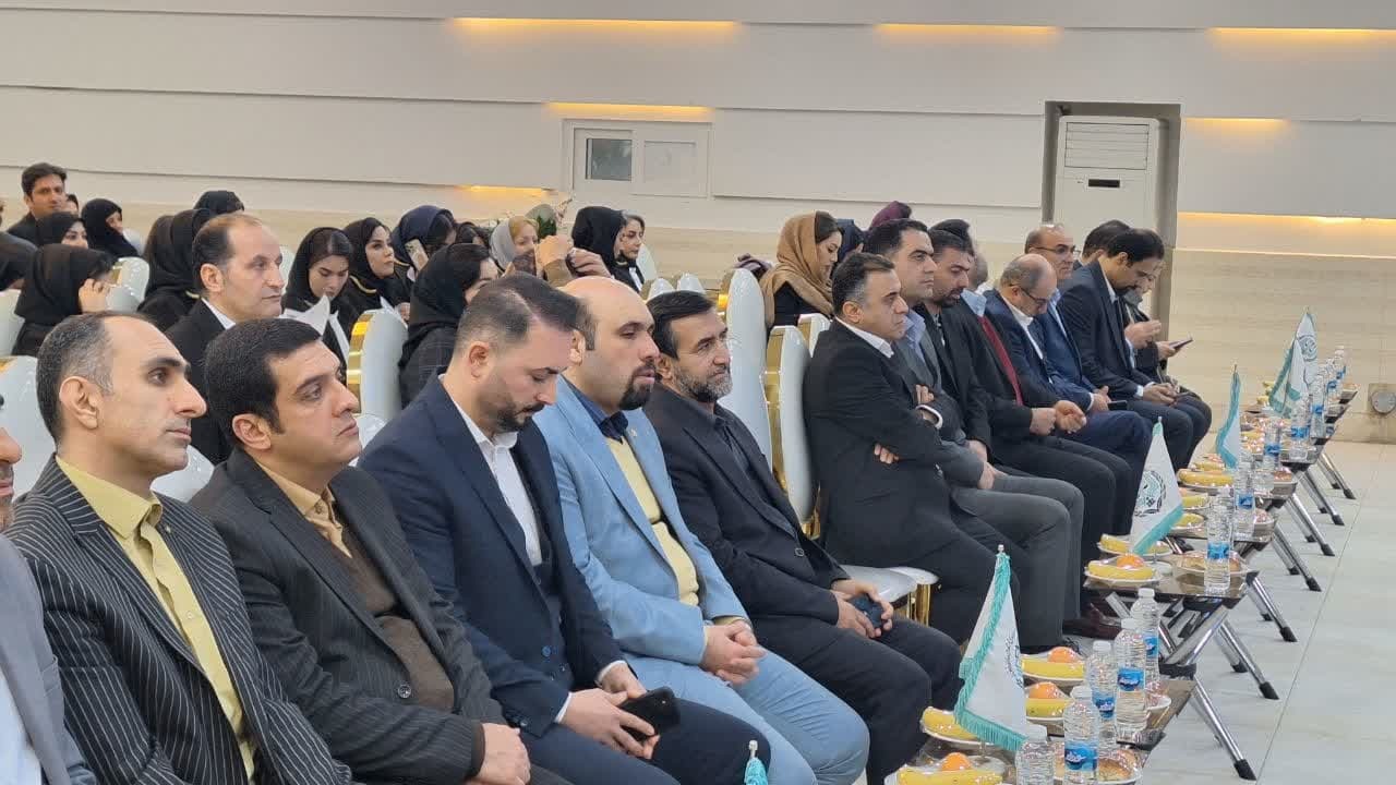 وکلای مجرب وکالت تخصصی را جدی بگیرند 