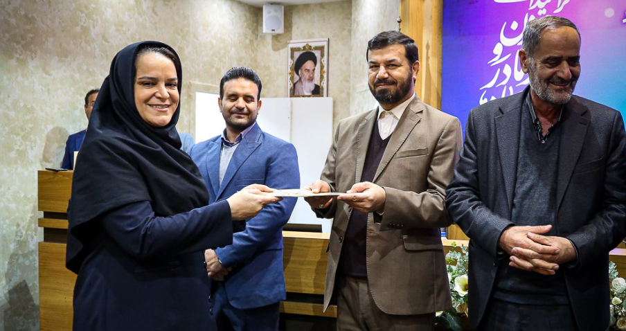 مطالبات خبرنگاران را در کمیسیون فرهنگی مجلس مطرح و بررسی می کنیم