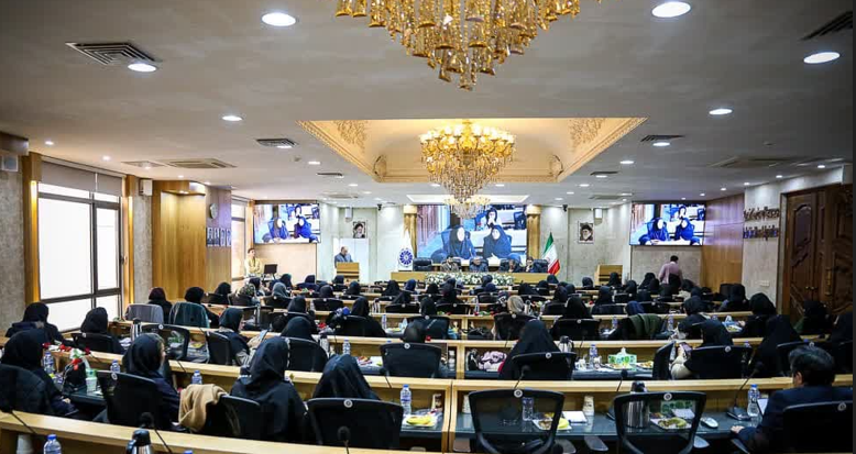 مطالبات خبرنگاران را در کمیسیون فرهنگی مجلس مطرح و بررسی می کنیم