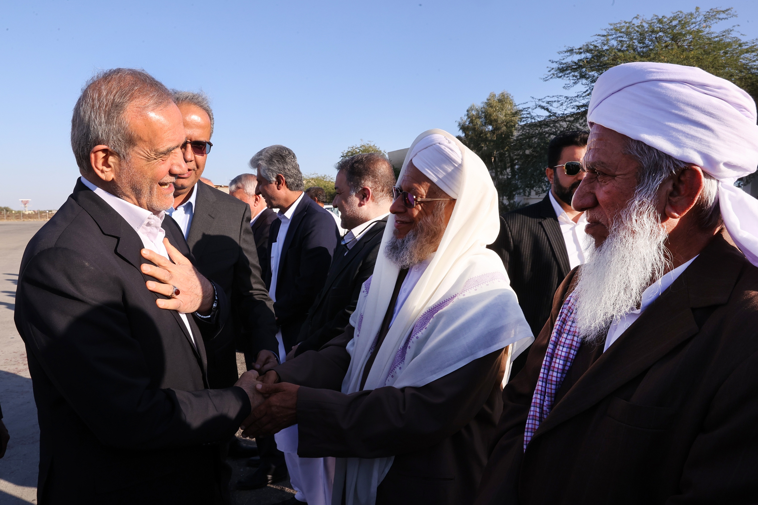 سفر به سرزمین هامون