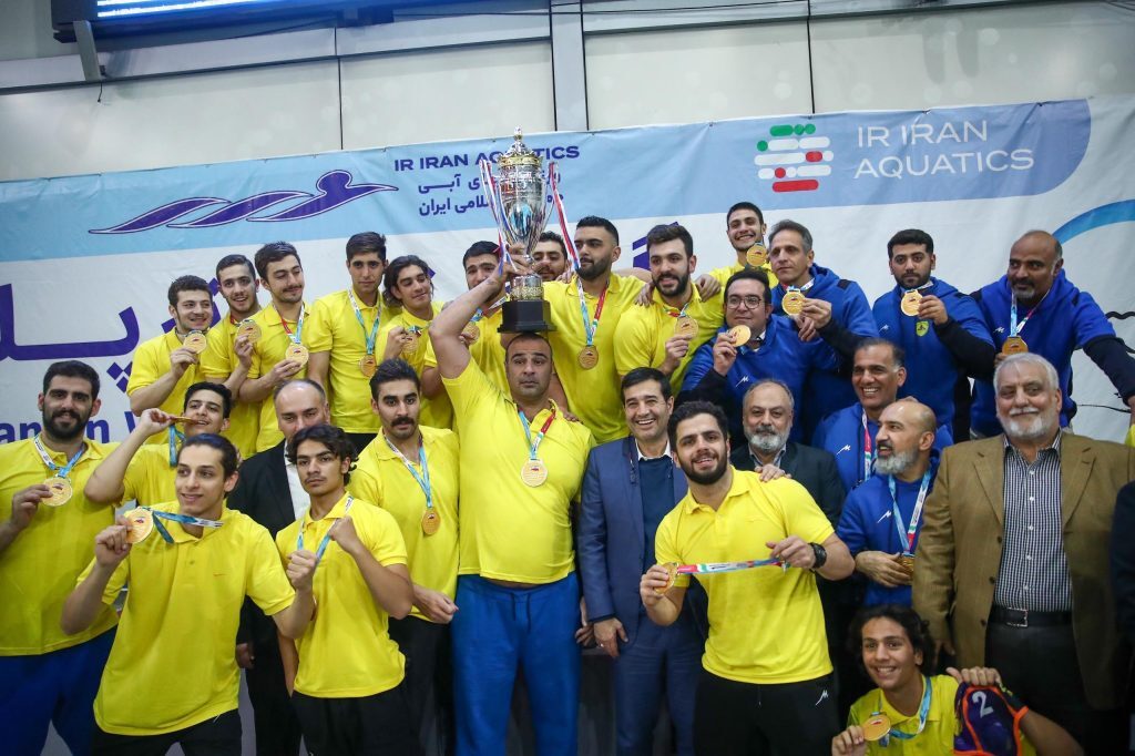 دانشگاه آزاد اسلامی ۴ - ۱۰ پالایش نفت؛ آبادان قهرمان لیگ برتر واتر پلو کشور شد + عکس