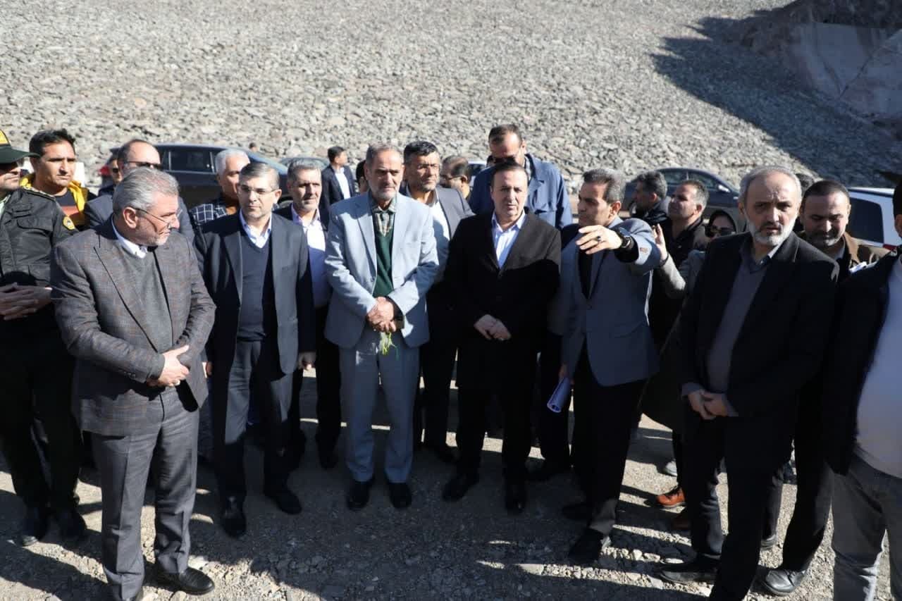 چشم اندازی روشن برای تامین آب در افق 1425 چشم اندازی روشن برای تامین آب در افق 1425