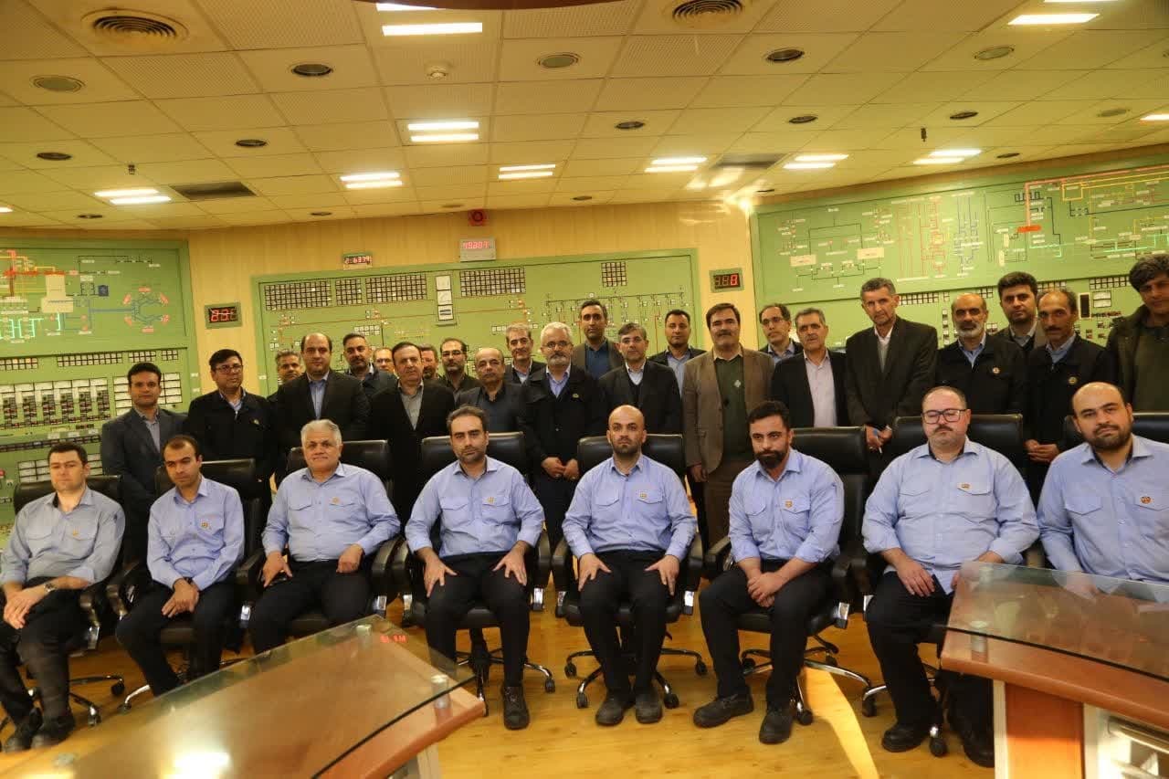 بازدید استاندار قزوین از نیروگاه تولید برق شهید رجایی قزوین 