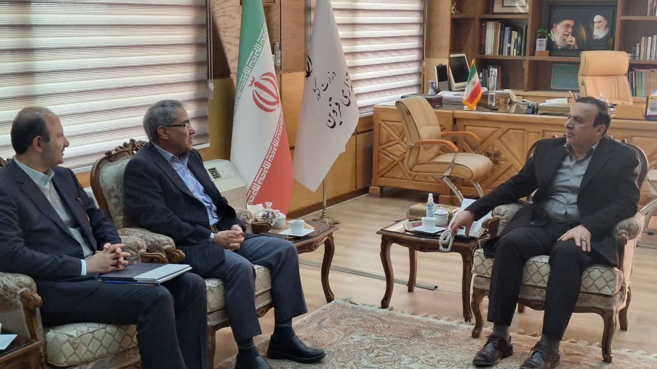 رسالت مهم مدیران خدمت صادقانه به مردم و گره گشایی از مشکلات است 