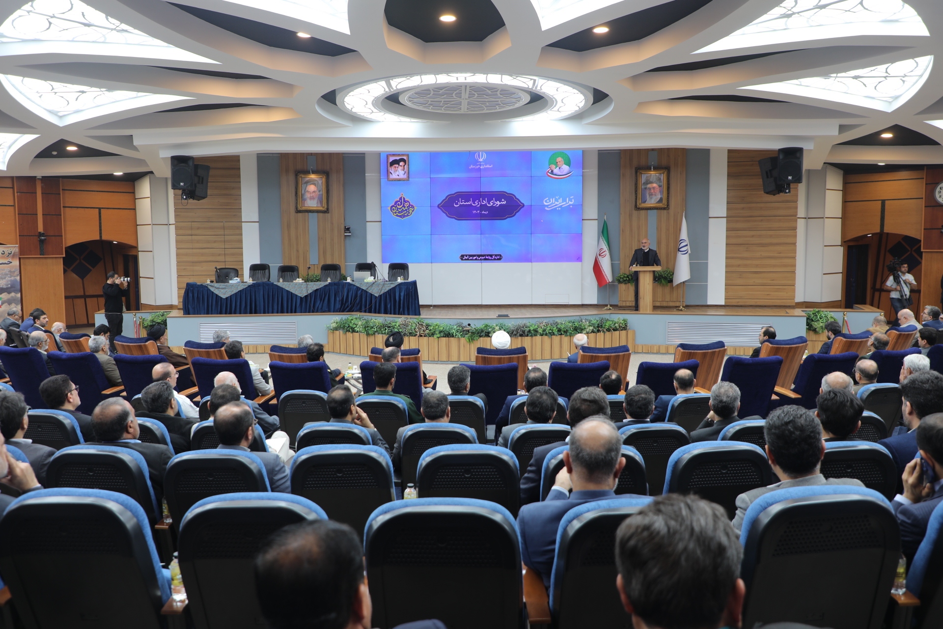 استاندار: خوزستان موتور محرکه اقتصاد کشور است / مردم انتظار دارند در کنار تامین منافع ملی منافع محلی نیز تضمین شود