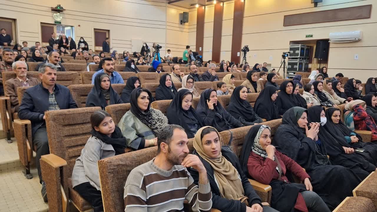 امسال ۱۰۰ هزار مددجوی کمیته امداد توانمند شدند امسال ۱۰۰ هزار مددجوی کمیته امداد توانمند شدند