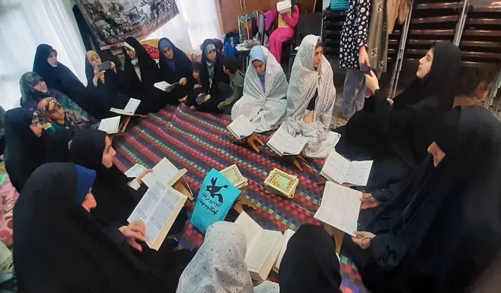 ۱۲۰عضو کانون گیلان در مراسم معنوی اعتکاف شرکتکردند ۱۲۰عضو کانون گیلان در مراسم معنوی اعتکاف شرکتکردند