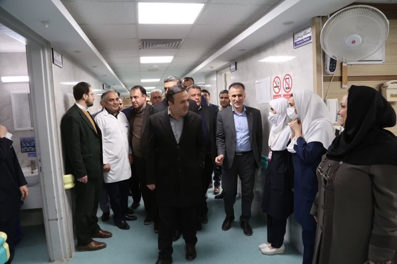 بازدید استاندار قزوین از بیمارستان تأمین اجتماعی رازی بازدید استاندار قزوین از بیمارستان تأمین اجتماعی رازی