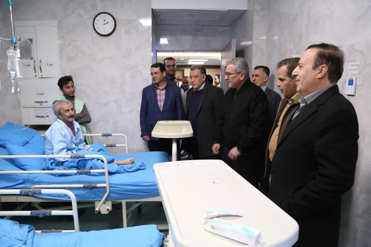 بازدید استاندار قزوین از بیمارستان تأمین اجتماعی رازی بازدید استاندار قزوین از بیمارستان تأمین اجتماعی رازی