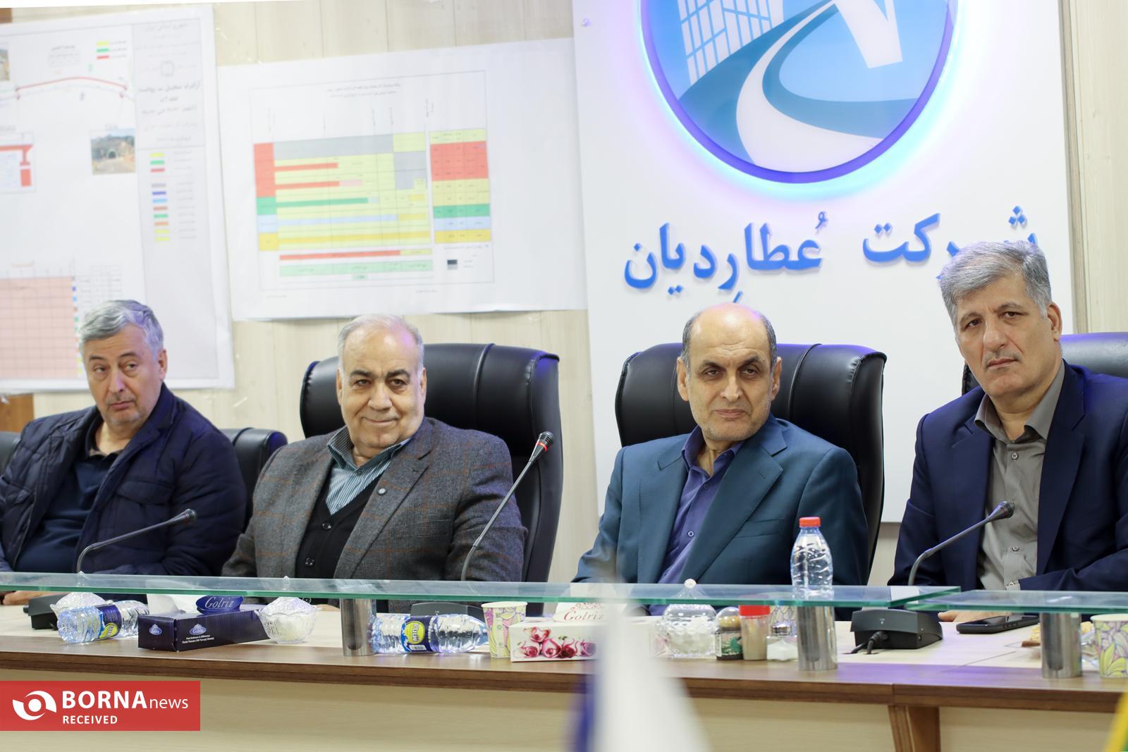 احداث باند برگشت آزادراه قزوین رشت در اولویت قرار گیرد