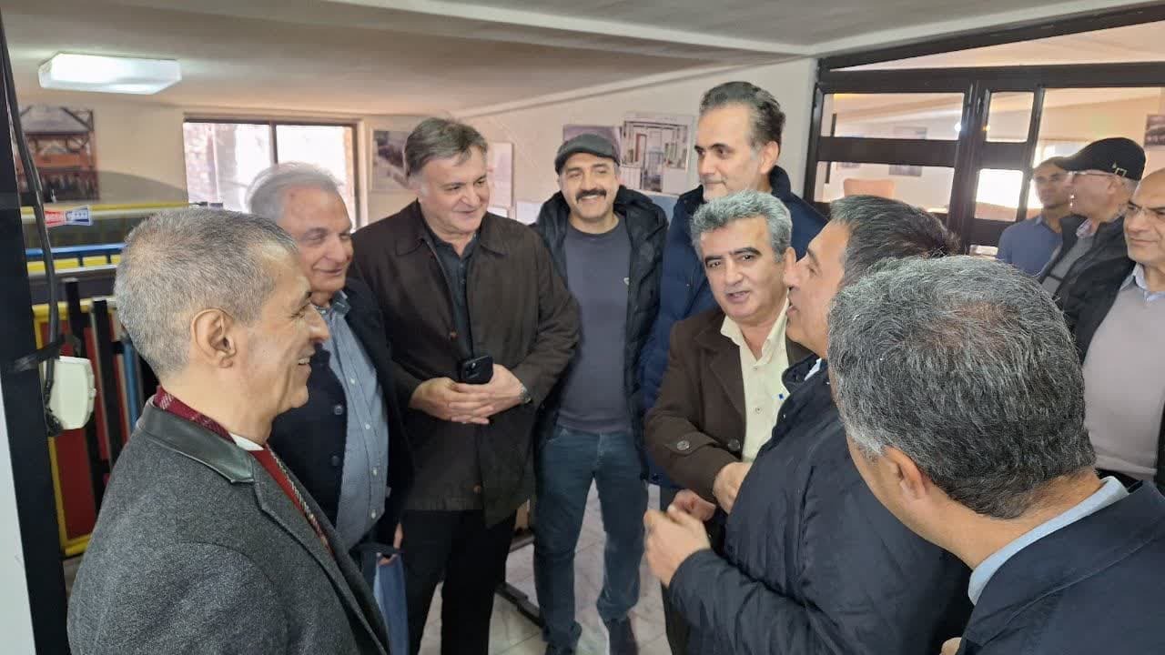 جمعی از مهندسان و کارشناسان سازمان نظام مهندسی قزوین از شرکت سکوی ایران بازدید کردند