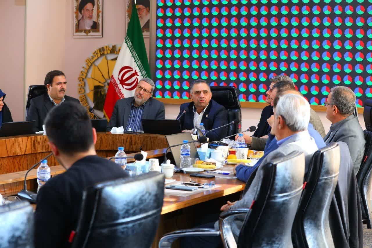 بخش خصوصی برای احداث نیروگاه خورشیدی با ظرفیت 400 مگاوات آمادگی دارند