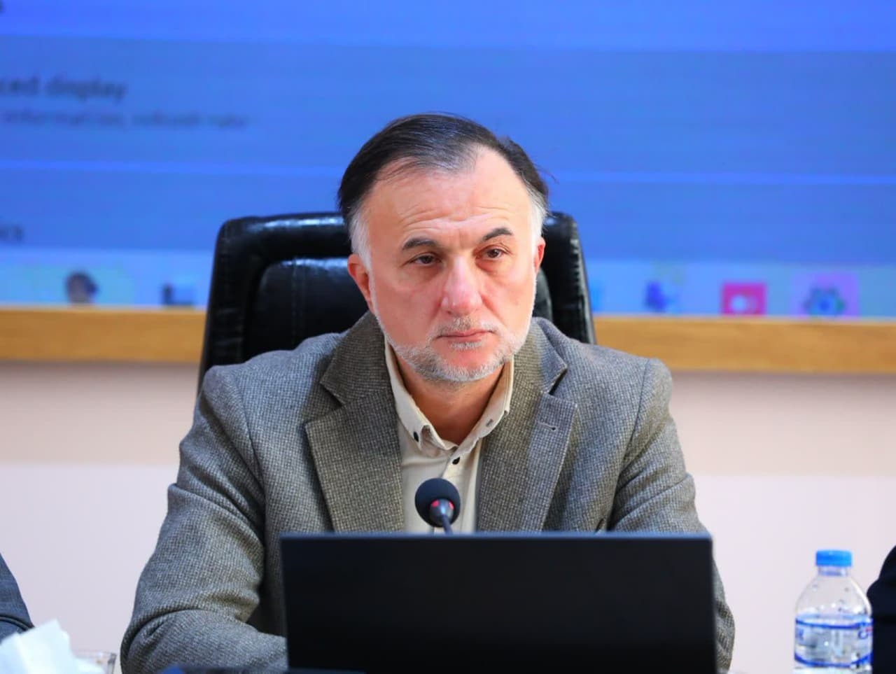 بخش خصوصی برای احداث نیروگاه خورشیدی با ظرفیت 400 مگاوات آمادگی دارد