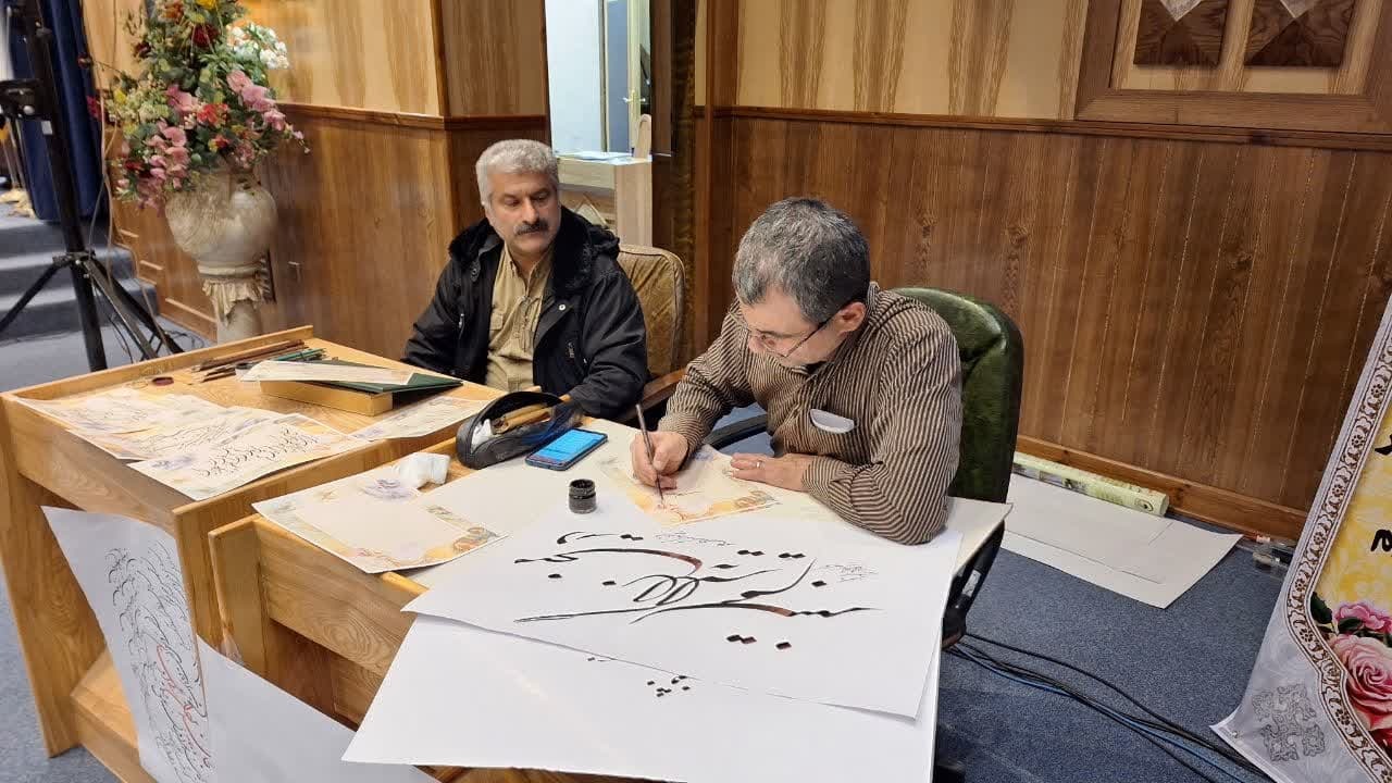 ۸ هزار اثر در بیست و ششمین کنگره شعر دفاع مقدس ارائه شد 